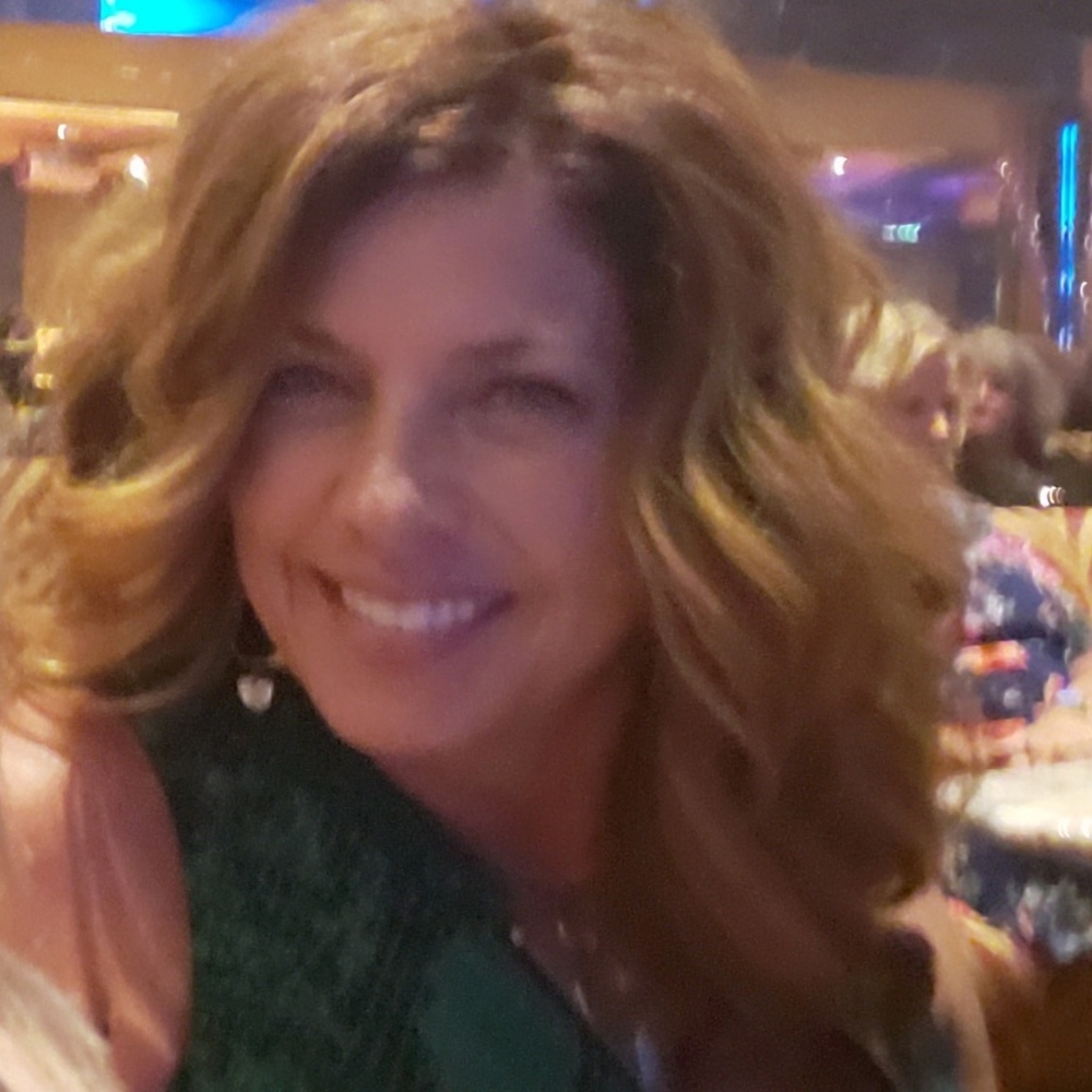 Meet your Posher, Brandi